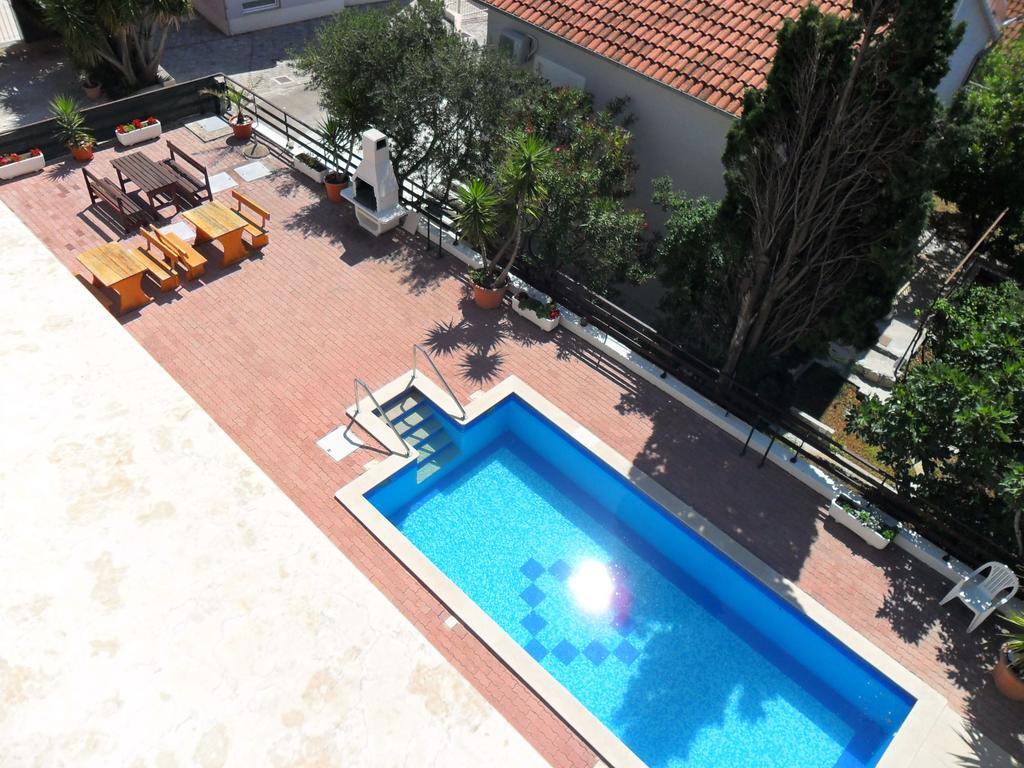 Apartment Villa Businci Trogir Exterior photo