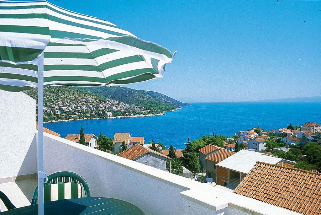 Apartment Villa Businci Trogir Exterior photo
